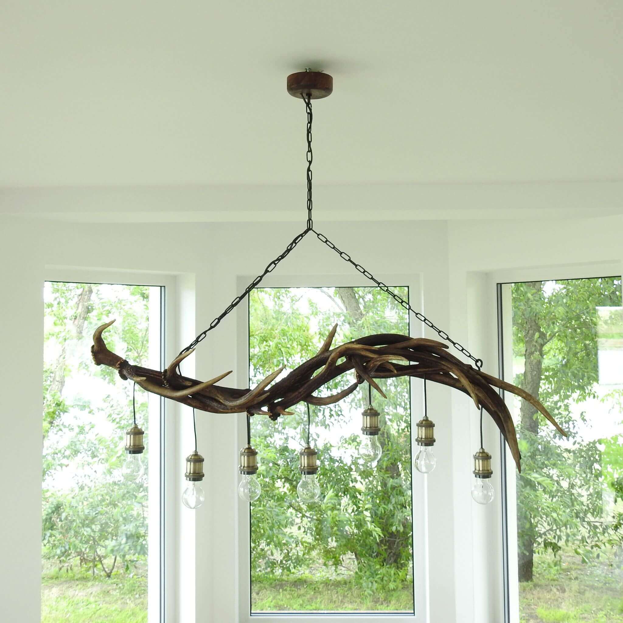 Real, linear shape antler chandelier for 7 bulbs.